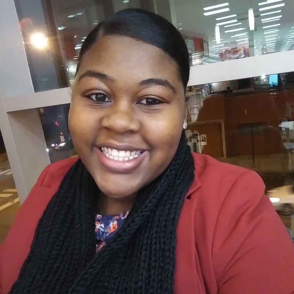 Meet your Posher, Jade